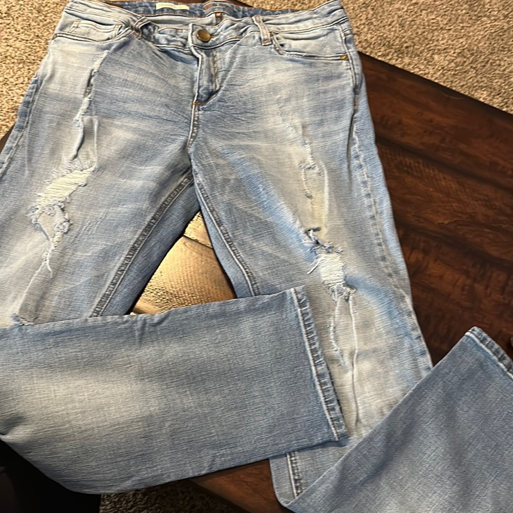 NWOT Kut from the Kloth Catherine boyfriend distressed jean sz 12